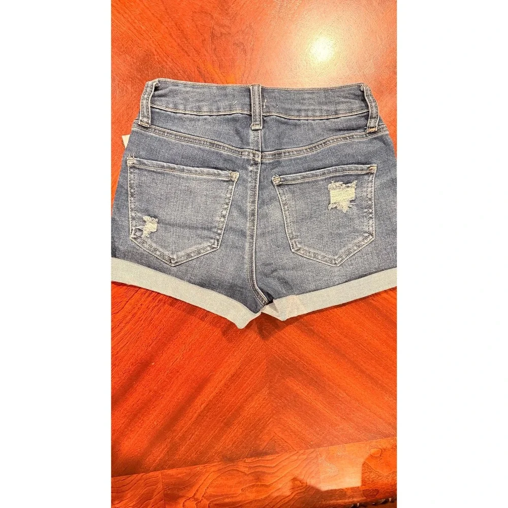 SO‎ Shortie High Rise Distressed Denim Shorts 3 26W Repreve Sustainable NWT